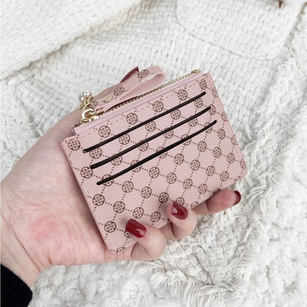 ⚠️Clearance Pink Patterned Zipper Cardholder / Wallet - Picture 1 of 4